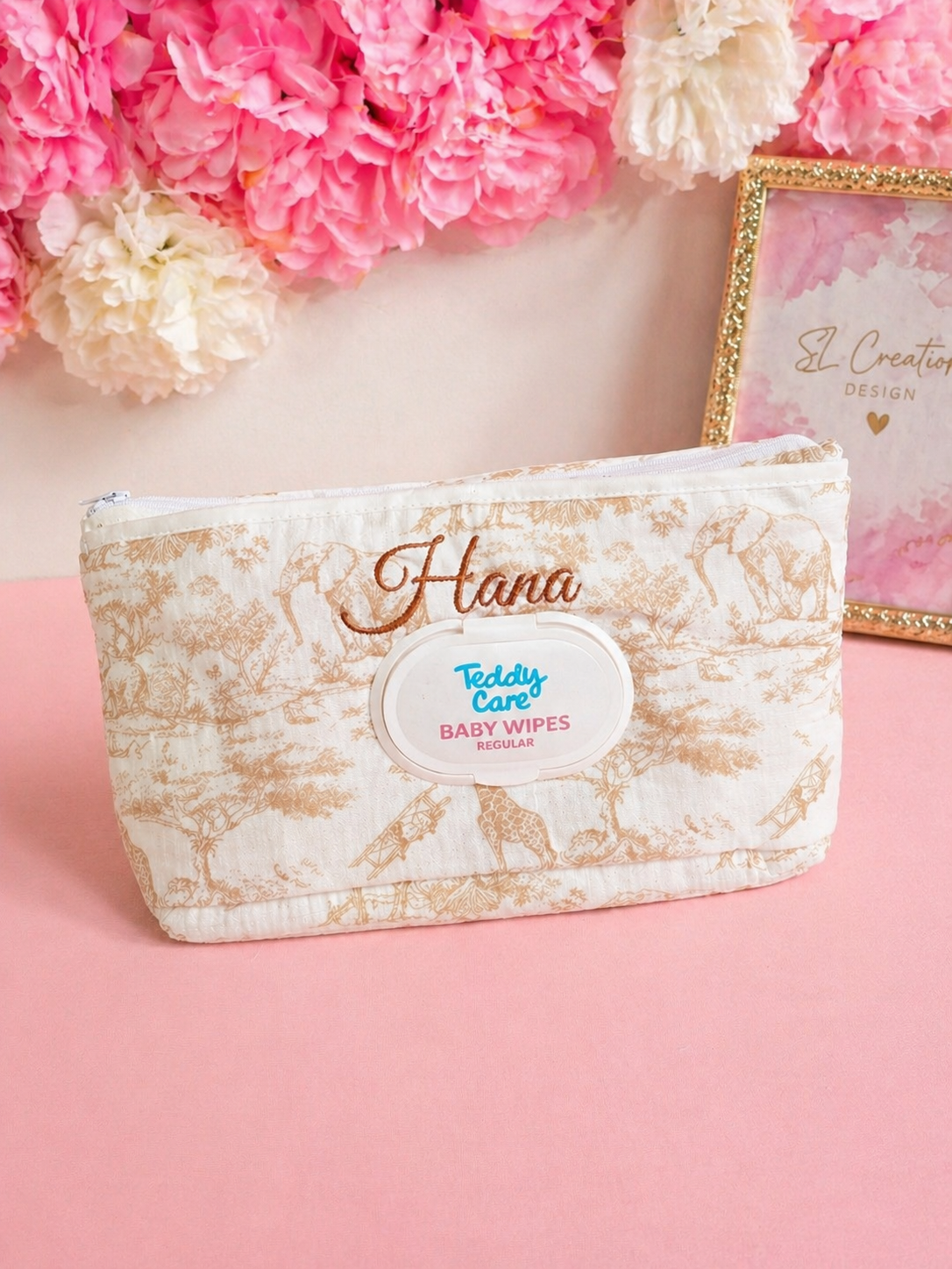 Trousse toilette bébé Toile de Jouy – Compartiment lingettes